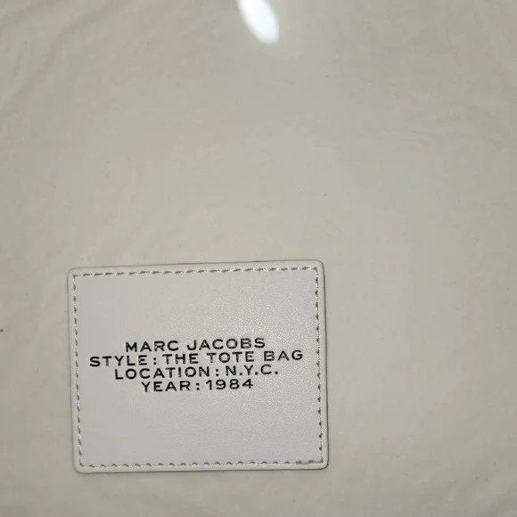 Marc Jacobs Cream 'The Pouch' Clutch - Picture 4 of 9